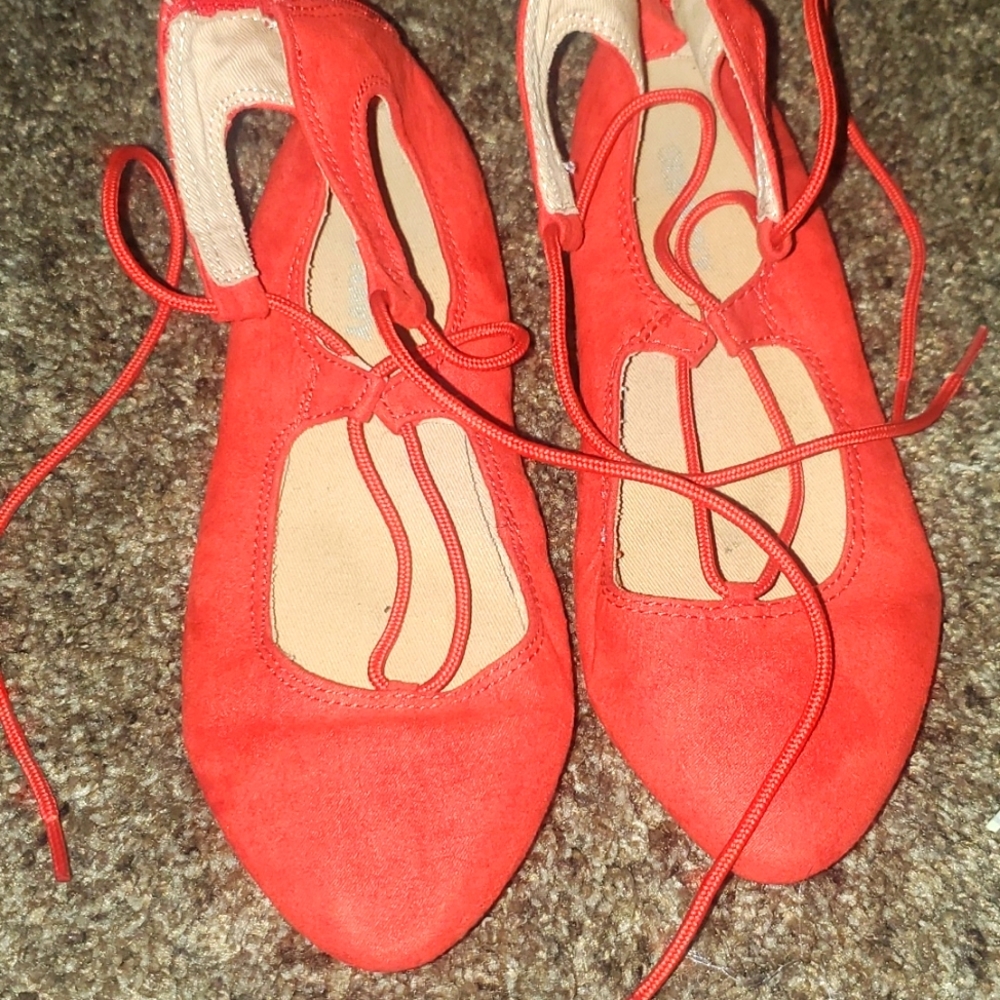 NWOT Girls flats
